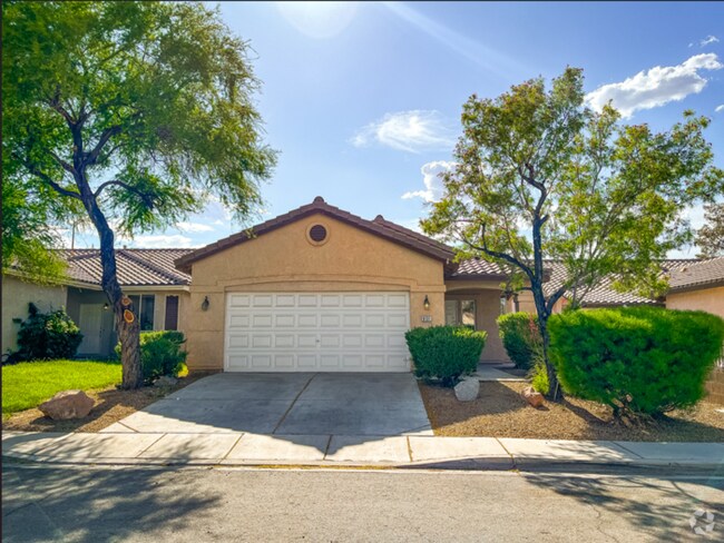 Building Photo - Charming Single-Story Home in a Prime Loca...