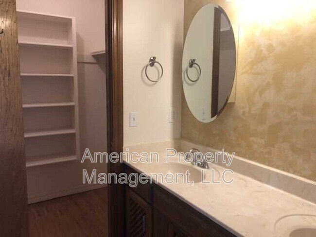 Photo - 3812 S Dogwood Ave