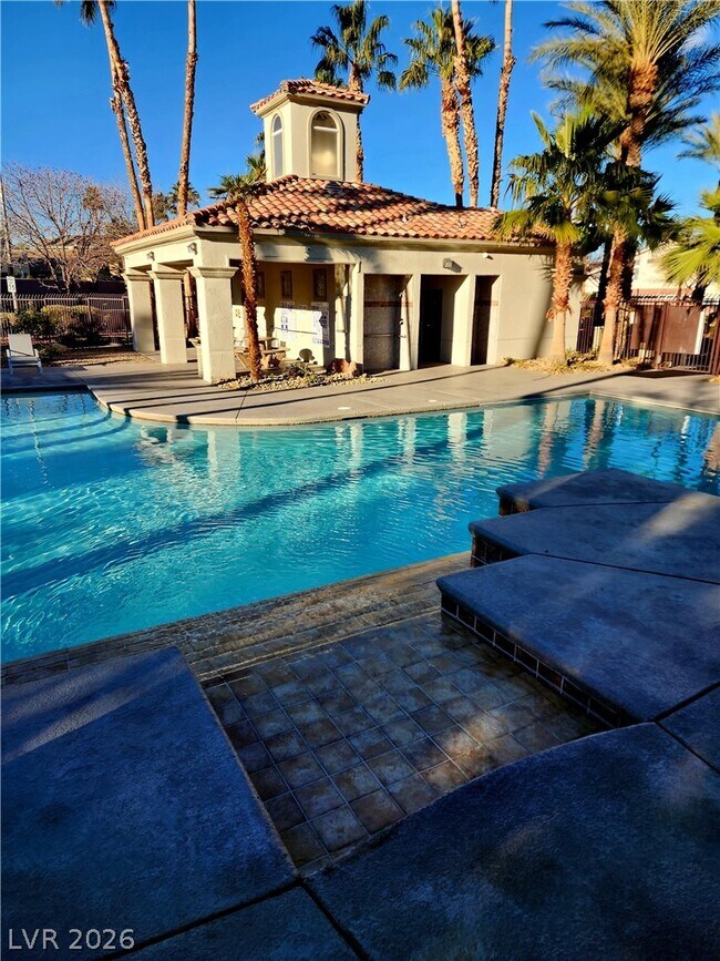 Photo - 1862 Windward Ct