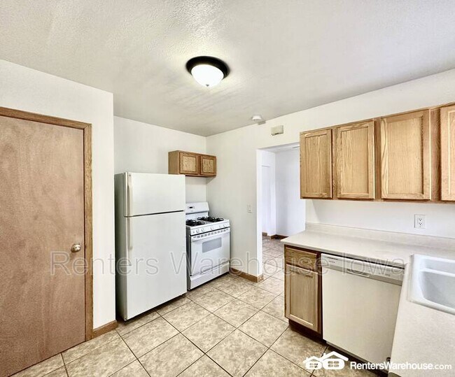 Photo - 4219 Clinton Ave