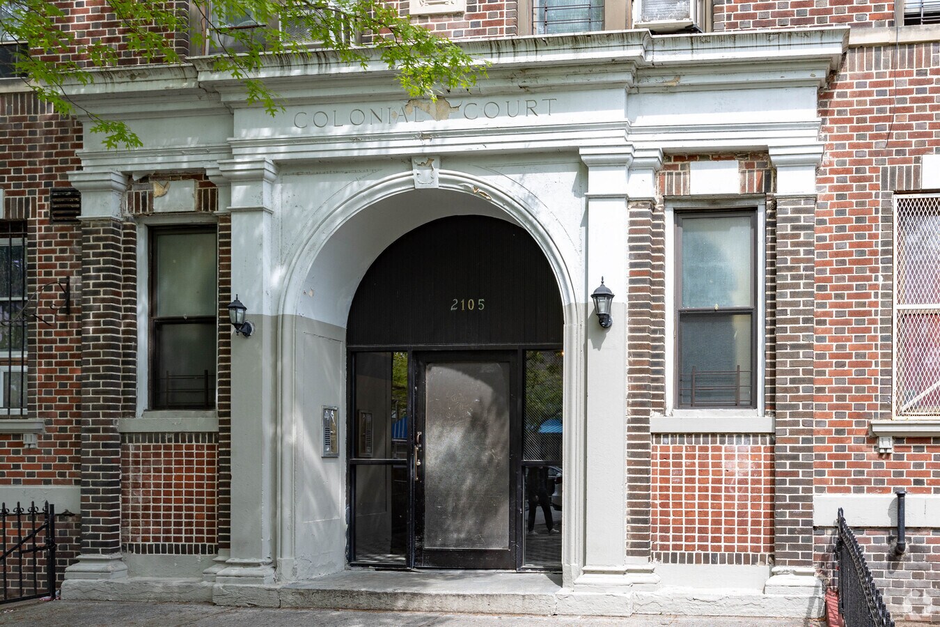 Entrance - 2105 E 12th St