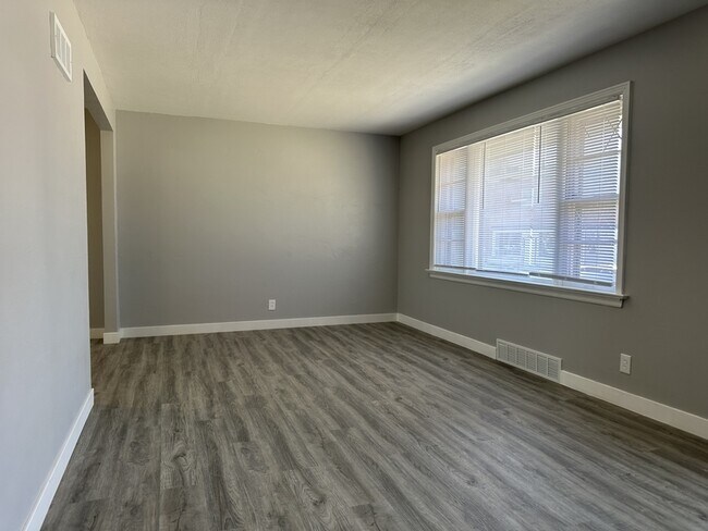 Photo - 9300 Ardmore Dr