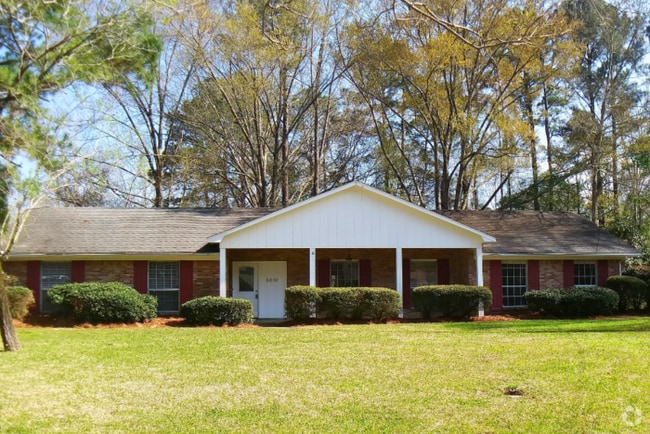 Building Photo - 5010 Meadow Oaks Park Dr Rental