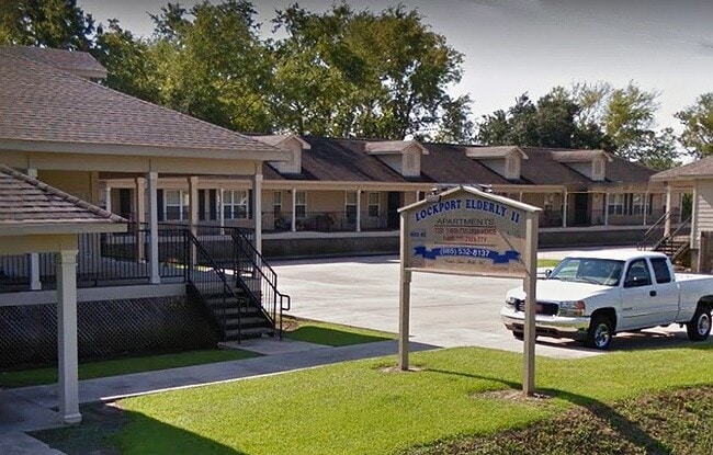 Building Photo - 100 Elsie Ct