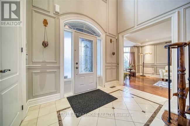 Photo - 18 Soleil Blvd