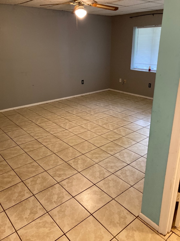 Photo - 215 Hammond Cir