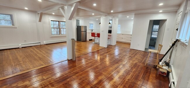 Photo - 1206 Bassett Rd