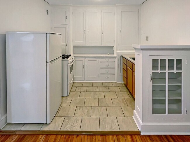 Photo - Grand Heritage Apartments