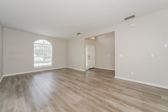 4478 Spring Blossom Dr
