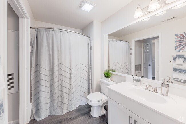 2HAB, 2BA - Highland