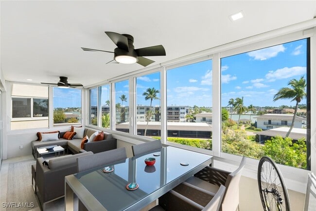 Building Photo - 3410 Gulf Shore Blvd N Unit 403 Rental