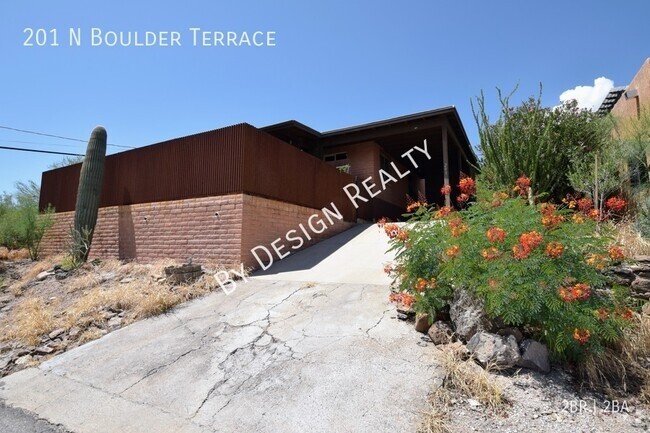 Building Photo - West Tucson Hillside 2 Bed 2 Bath SFR with... Rental