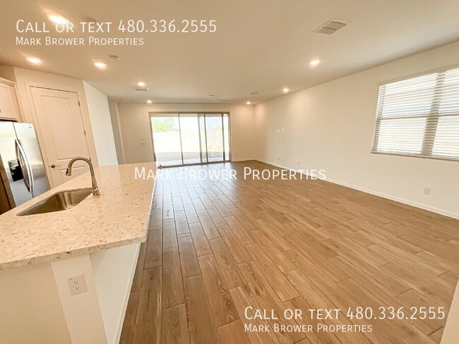 Photo - 34682 Ashwood Dr