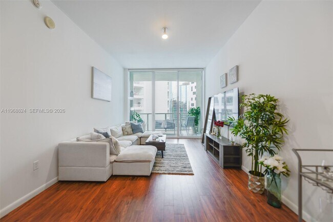 Photo - 218 SE 14th St Unit 2306