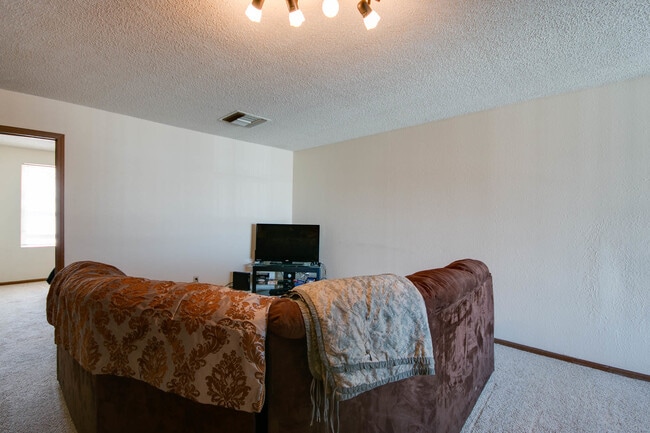 Photo - Laramie Plaza Residential - 1125 Laramie