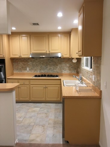 Photo - 23918 Gilmore St