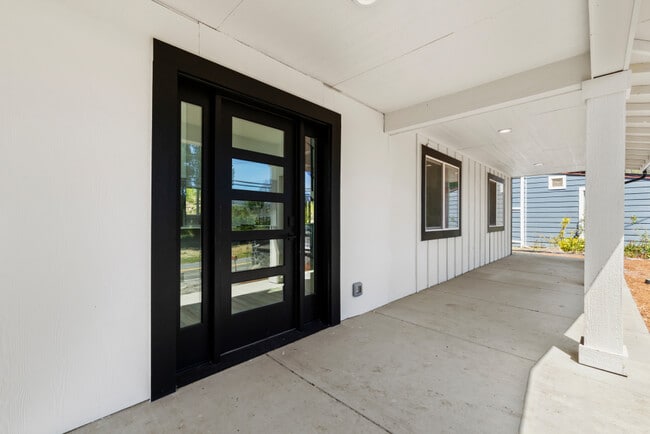 Photo - 300 Riverside Dr