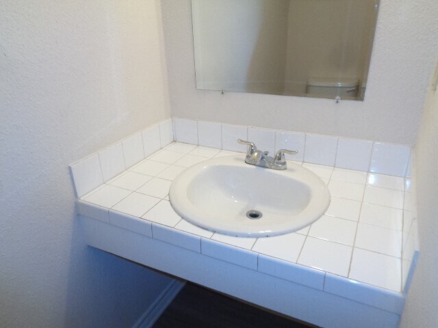 Photo - 5644 Birchmont Dr Unit C