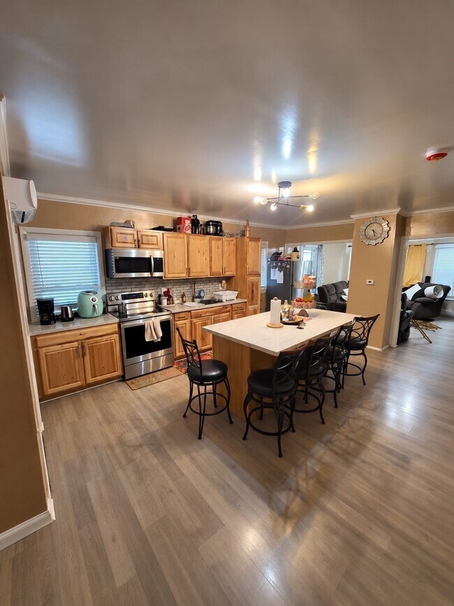 18 Bullard St Unit 1