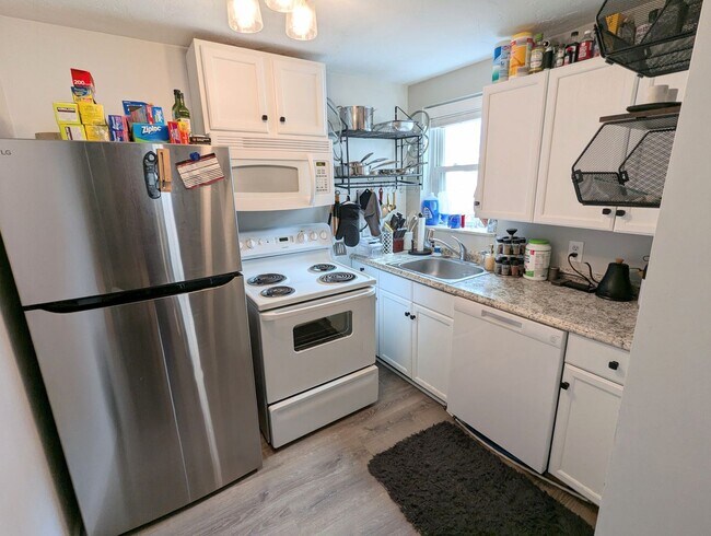 Photo - 118-120 S 25th St