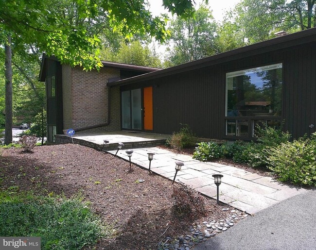 Photo - 3407 Wessynton Way House