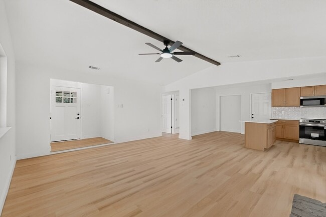 11231 Pelican Dr