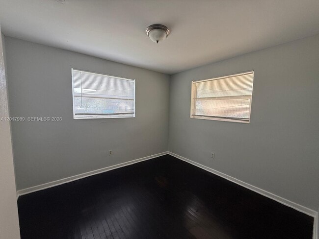 Photo - 4393 Davis Rd Unit 1