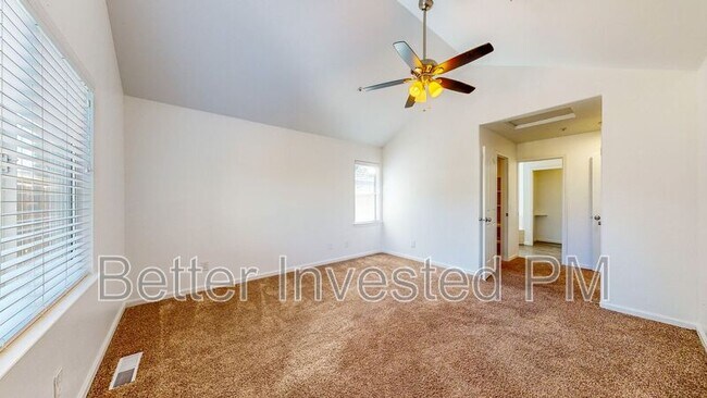 Photo - 430 Merlot Dr