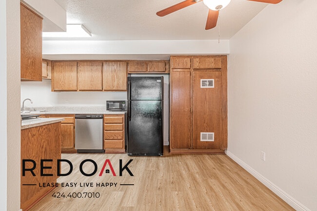 Photo - 6601 Victoria Ave Unit 355