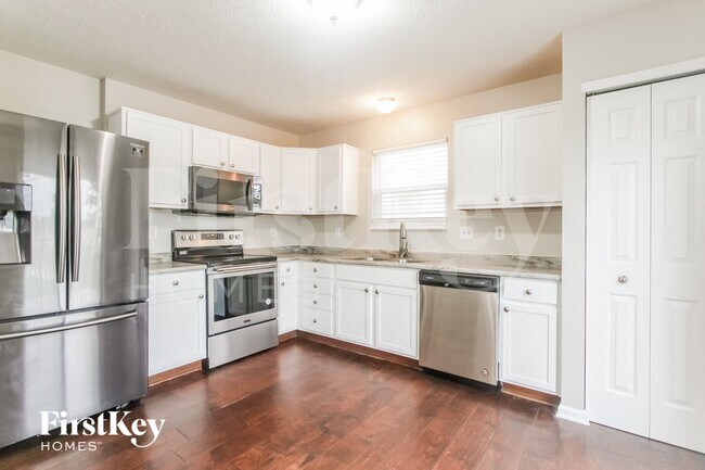 Photo - 8051 Little River Ln