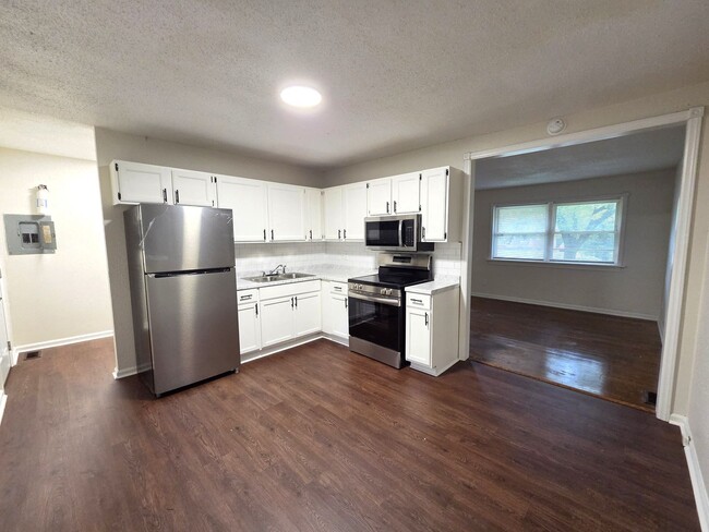 Photo - 5201 Cinderella Rd