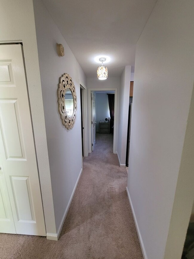 Photo - Available now! Maui Gardens One bedroom on...