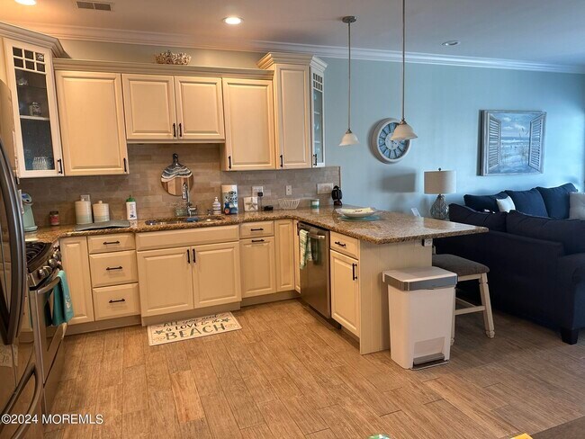 Photo - 102 3rd Ave Unit B 2025 WKLY SUMMER RENTAL