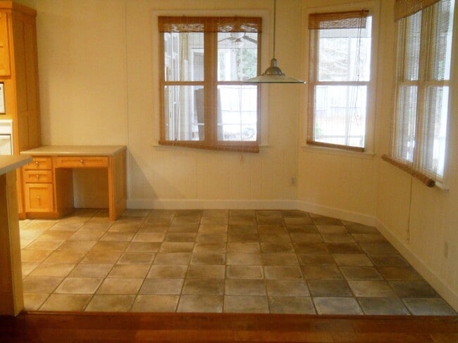 Photo - House with a POOL in the Stone Creek Subdivision!