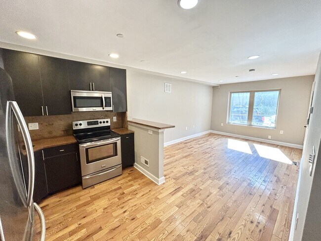 Photo - 439 Wiota St Unidad A