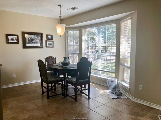 Photo - 1504 Kernstown Ln