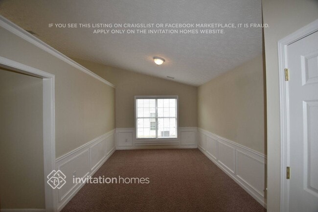 Photo - 310 Ballyshannon Dr