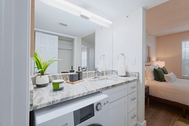 One Bedroom Traditional
