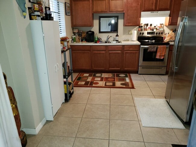 Photo - 5412 S Bernie St