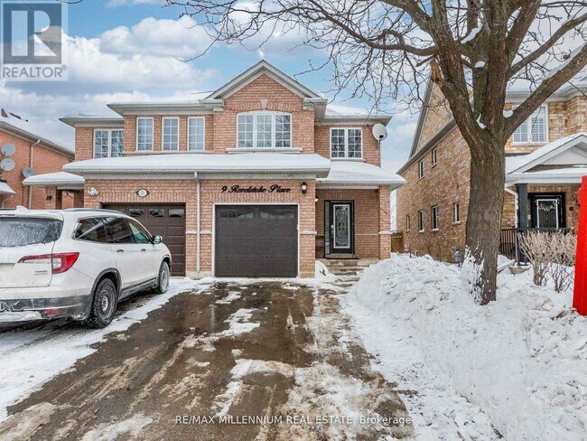 Photo - 9 Revelstoke Pl