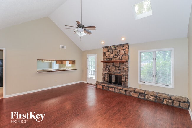 Photo - 8418 Chippingham Dr