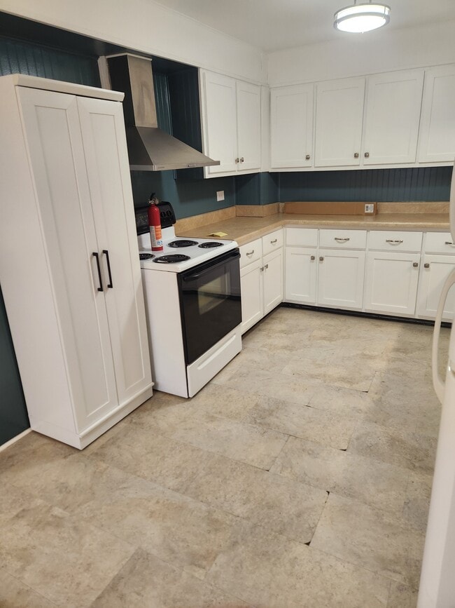 Photo - 103 McMinn Ave