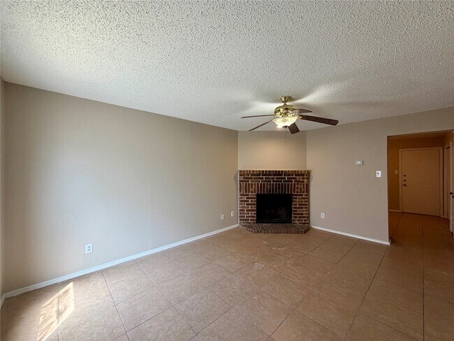 3073 Olympia Dr