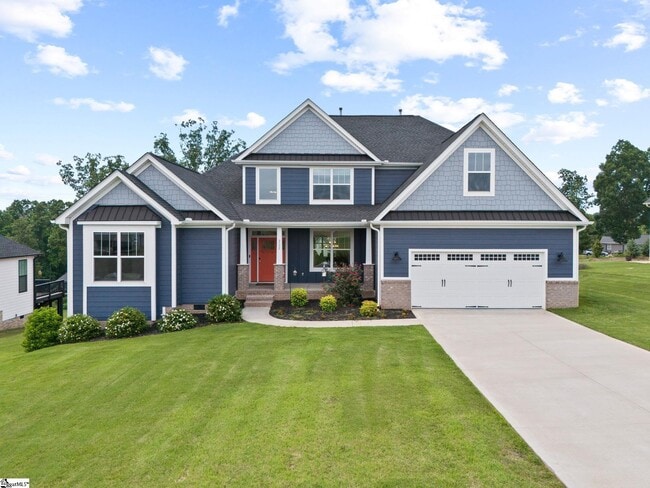 Photo - 222 Montview Cir