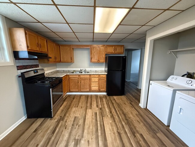 Photo - 508 N State St Unit Apt #C
