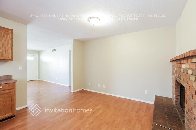 Photo - 6325 W Purdue Ave