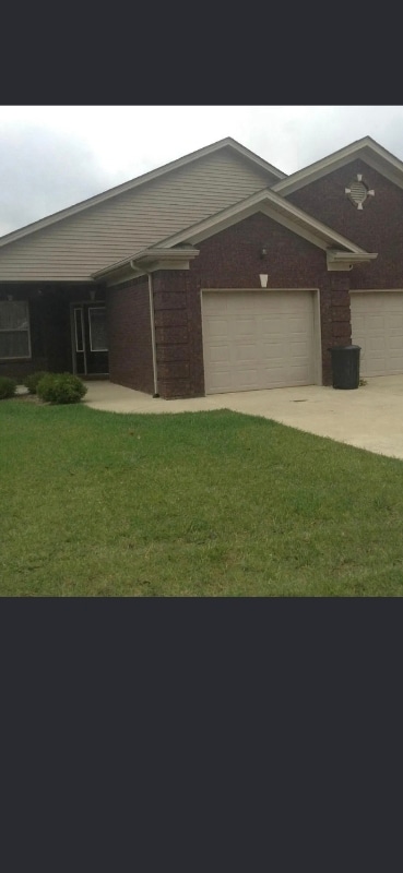 Photo - 111 Vineland Pkwy Dr