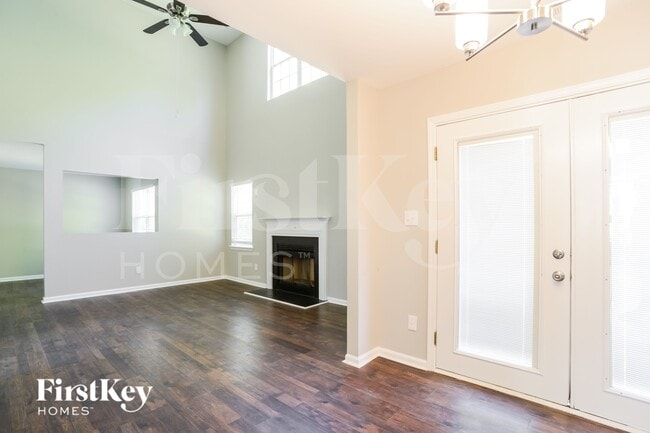Photo - 4230 Chatterleigh Dr