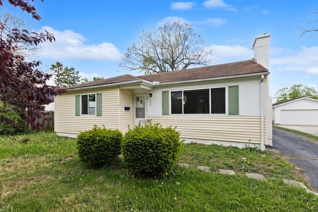 Photo - Charming 3-Bed Ranch with Detached Garage – Prime Upper Arlington/Columbus Area!