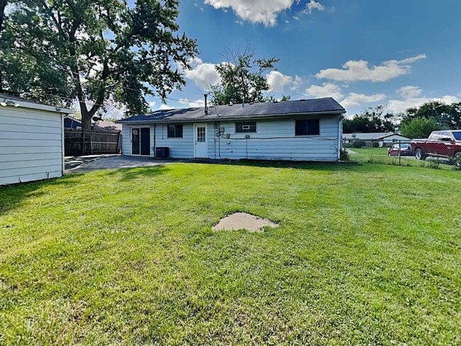 Building Photo - 164 Fairwood Dr Rental